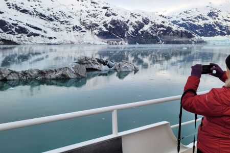 Making our way to the Grand Pacific glacier
