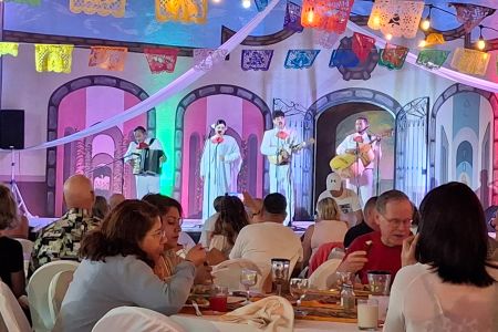 mexican-festa-02.jpg
